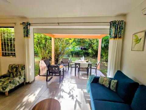 Balcony/Terrace, Seating area, Garden view