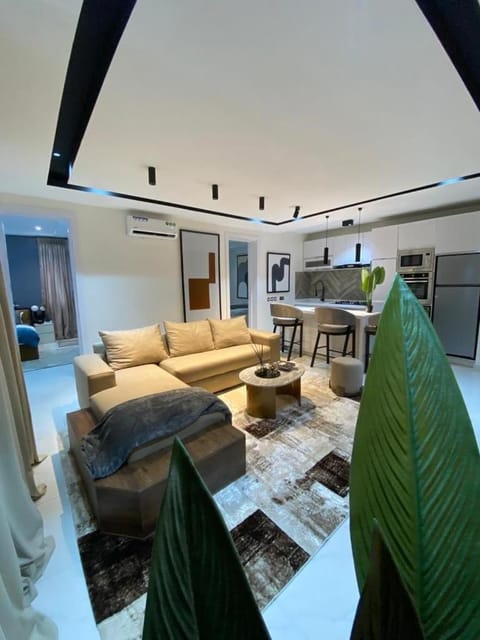 Kitchen or kitchenette, Living room, Dining area