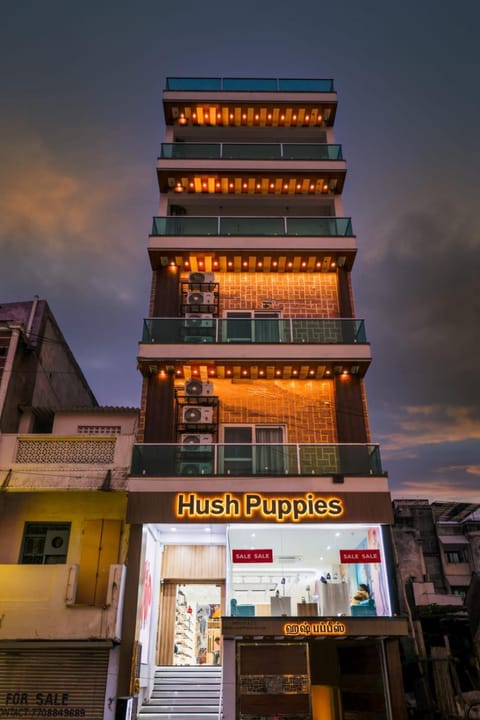 Property building, Night