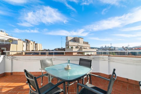 Patio, View (from property/room), Balcony/Terrace, City view