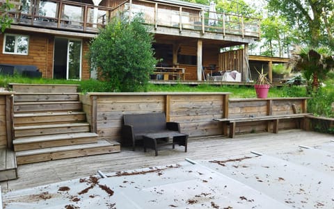 Property building, Garden, View (from property/room), Balcony/Terrace, Garden view