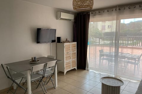 46m with terrace - residence with pool Apartment in Porto-Vecchio