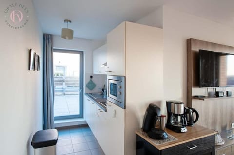 Les Sirènes Contentes - 300 m Plage - Terrace - 2 bedrooms & cabin area Cabin in Bray-Dunes