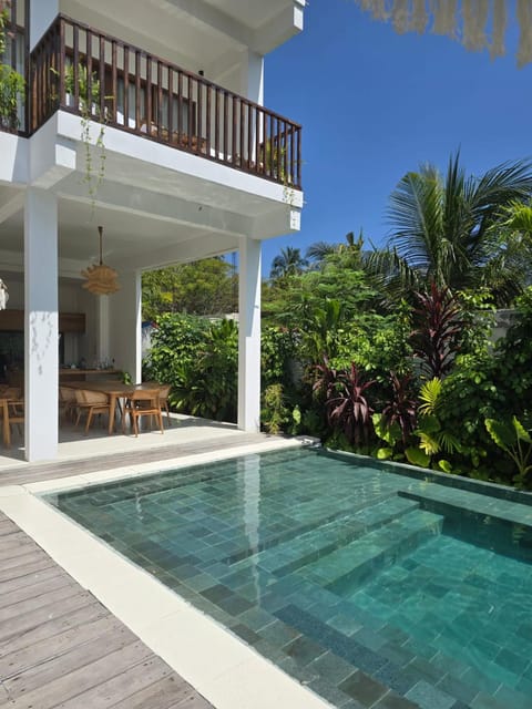 Property building, Garden view, Pool view, Swimming pool, Swimming pool