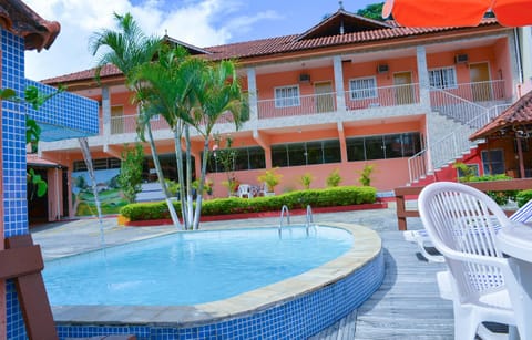 Pool view, Swimming pool, sunbed