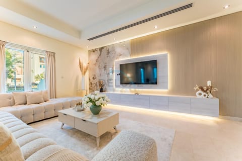 TV and multimedia, Living room