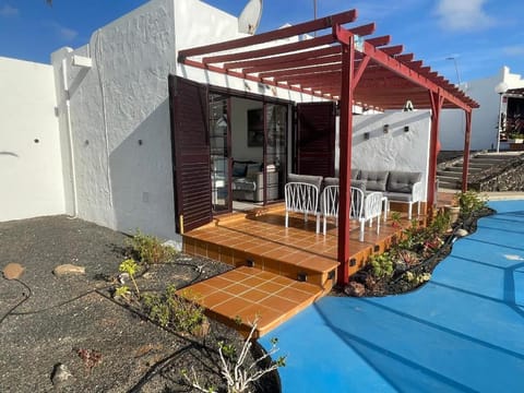 Property building, Balcony/Terrace