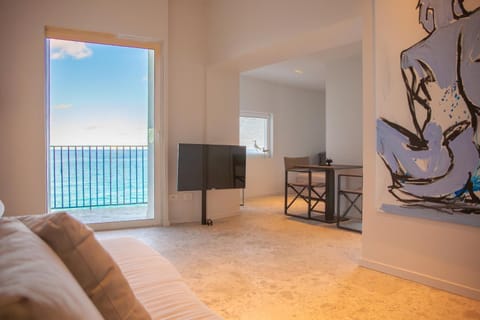 Living room, Sea view