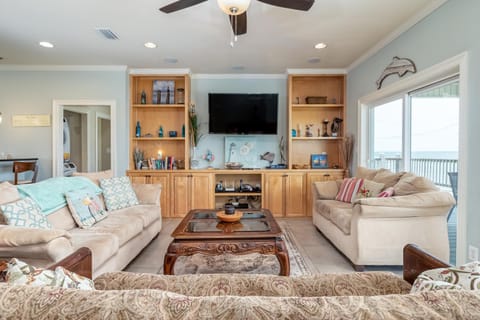 Southern Breeze - 103 Vaca Ct House in Dauphin Island