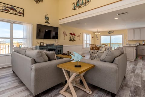 The Boat House - 106 Westward Ho House in Dauphin Island