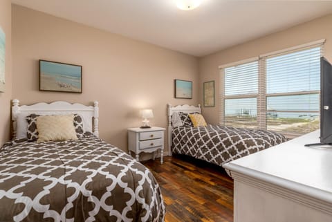 Tropical Paradise - 2354 Islan House in Dauphin Island