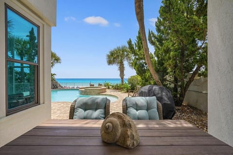 Not the Norm - Oceanfront Home with Private Pool & Beach Access House in Miramar Beach