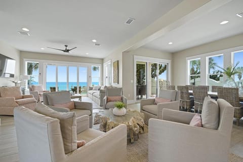Not the Norm - Oceanfront Home with Private Pool & Beach Access House in Miramar Beach