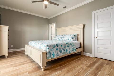 Wine n Sea - 2704 Bienville House in Dauphin Island