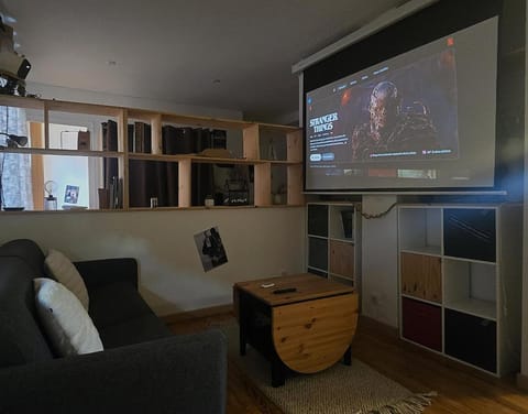 Le 7ème Art Apartment in Le Mans