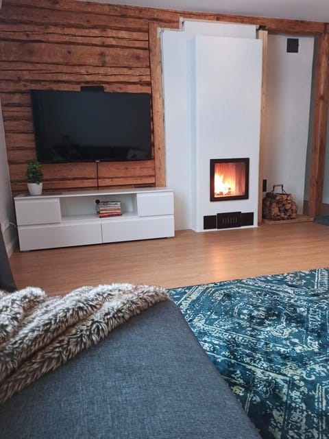 Living room, fireplace
