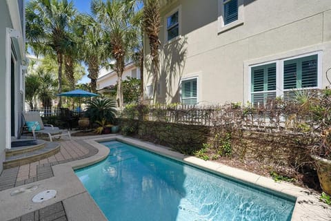 Villa Playa - Vacation House in Destiny by the Sea Near the Beach with Private Pool House in Destin
