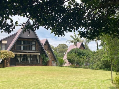 Property building, Garden, Garden view