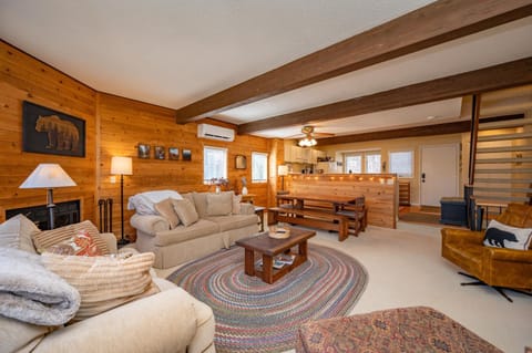 A Snowy Shore House in McHenry