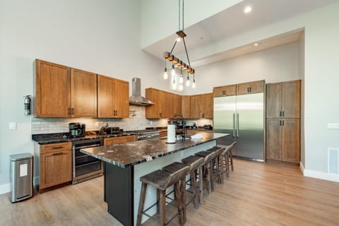 Absolutely Shore House in McHenry