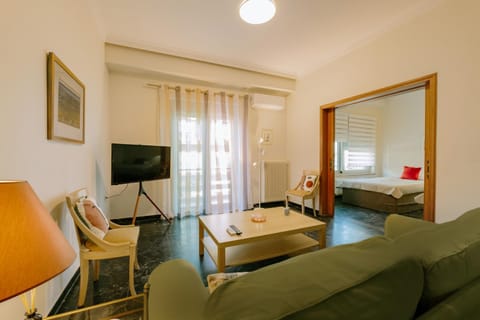 Leda's Nea Chora Flat, Near Beach and Old Port Apartment in Chania