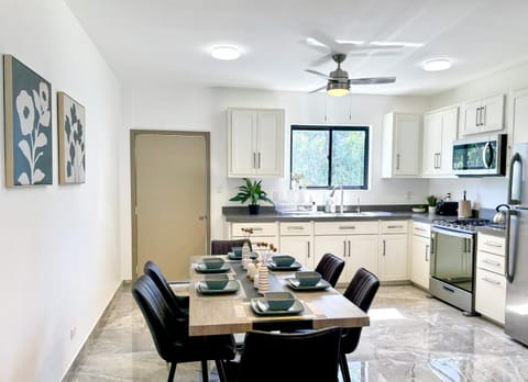 Dining area, kitchen