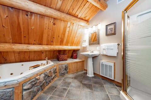 Viva Lodge House in Garrett County