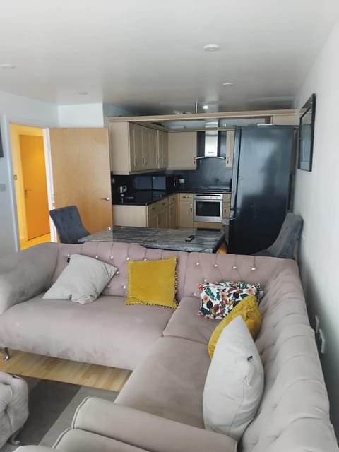 Communal lounge/ TV room, Living room