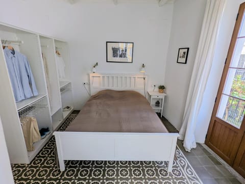 Bed, Bedroom, wardrobe