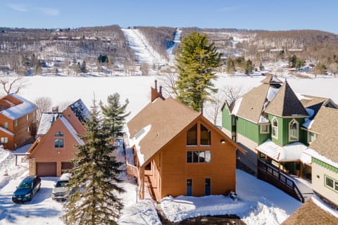 Treasured Memories Bed and Breakfast in McHenry