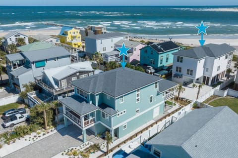 Vilano Sunrise Family Retreat House in Vilano Beach