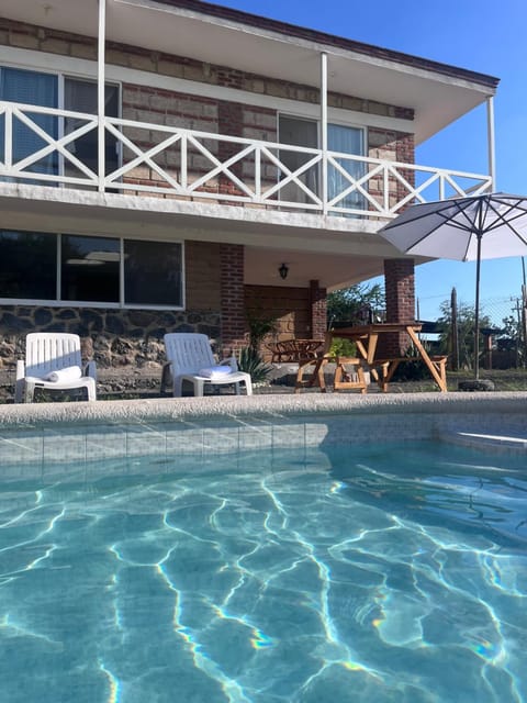 Day, Balcony/Terrace, Swimming pool, sunbed