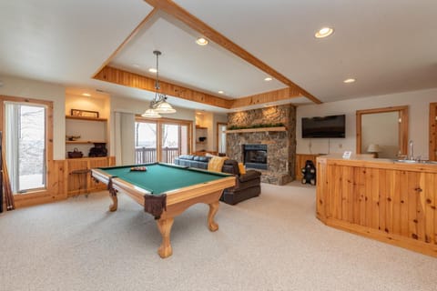 Tips Up Bed and Breakfast in McHenry