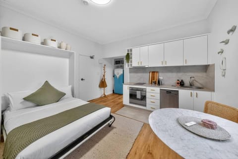 Other, Photo of the whole room