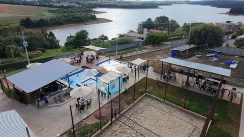 Day, Natural landscape, Bird's eye view, Lake view, River view, Street view