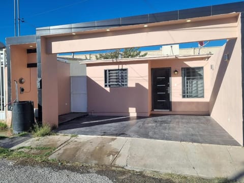 Libano House in Ciudad Juarez