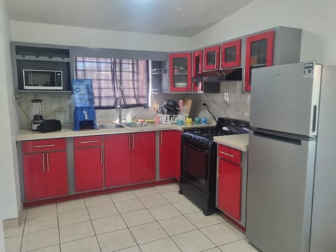 Libano House in Ciudad Juarez