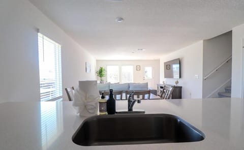 Cozy 4BR Panama City Retreat! Games & Beach Gear! House in Lynn Haven