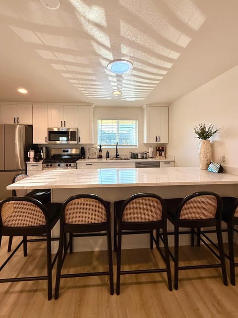 Beach Paradise- 4 min walk from beach House in Opal Cliffs