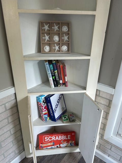 Charming House, just a short walk to downtown House in Vermilion