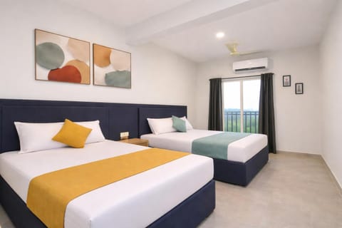 Bed, Photo of the whole room, air conditioner