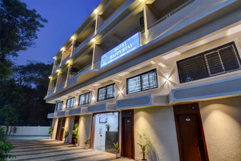 Property building, Night