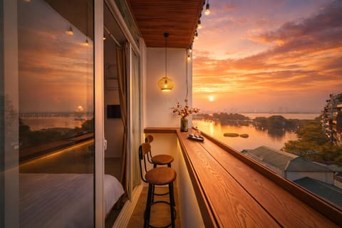 Lounge or bar