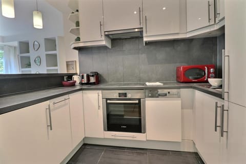 Studio in Champel, 5min to CEVA Apartment in Geneva