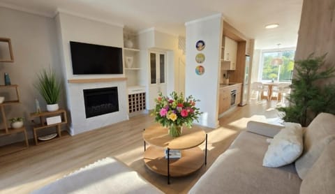 Spinnaker Serenity Luxury Living on Knysna Quays Apartment in Knysna