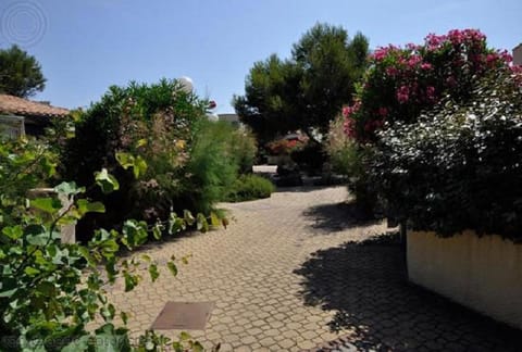 Day, Location