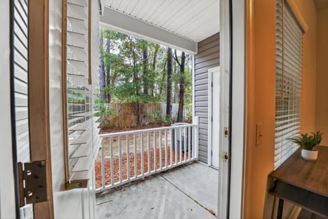 Comfortable Savannah Stay With Amenities Apartment in Savannah