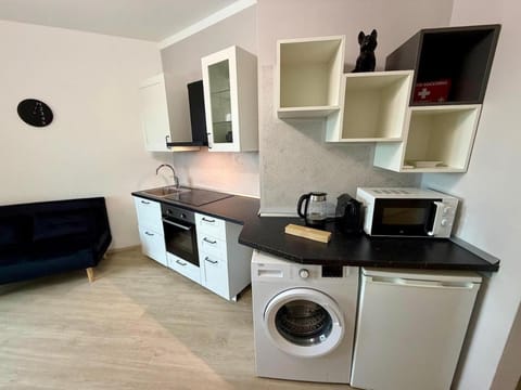 Lake & Pool - Sirmione and Peschiera del Garda Apartment in Peschiera del Garda