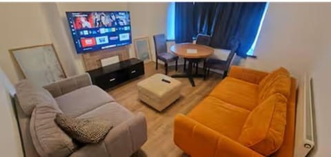 Silver Lion Homes Vacation rental in Wellingborough