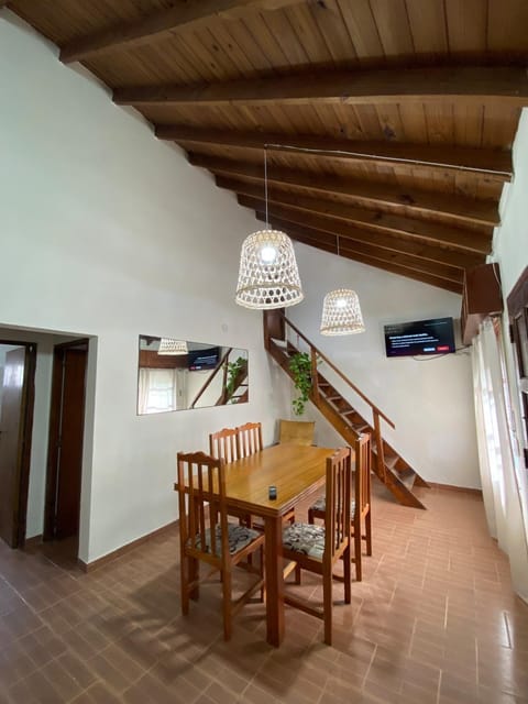 TV and multimedia, Living room, Dining area